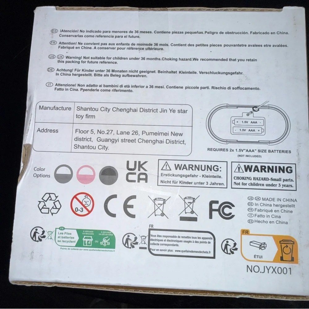 01 Remote Control Robot - White